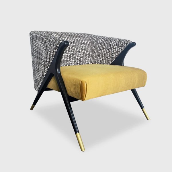 Modern Lilly Armchair with a velvet seat