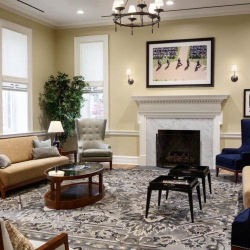 Custom traditional wool rug by Jamie Stern
